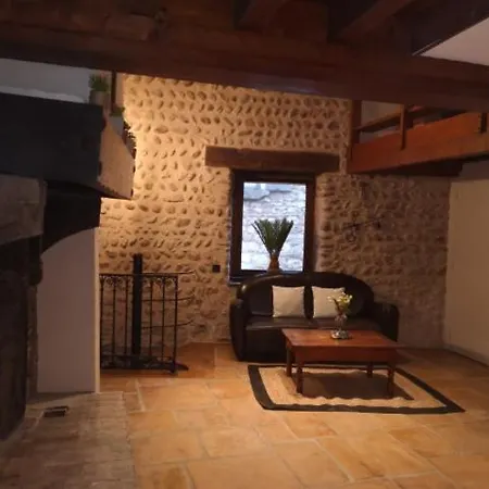 Maison Nyaraló